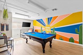 Good Vibes Pool Hot Tub Putt Putt Pool Table - 2