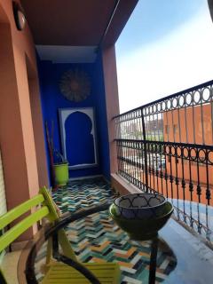 Appartement in der berühmten YSL Street seulement à 1 personne ou couple marié ou touristes étrangers - Marrakech - 2