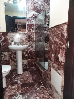 Appartement in der berühmten YSL Street seulement à 1 personne ou couple marié ou touristes étrangers - Marrakech - 4
