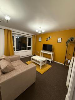 Business,Families,Relocation,Sleeps4 - Wolverhampton - 0