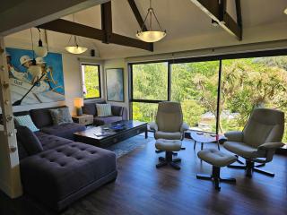 Private Getaway for 2 Surrounded by Native Bush - Picton - 9