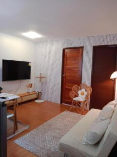 Bali inspired 2 bedroom in Lipa netflix pool and parking -  - 7