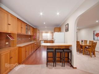 Geelong Holiday Home - Geelong - 8