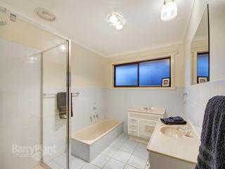 Geelong Holiday Home - Geelong - 2