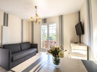 Apartment in Basque Country with Pool Access - Labastide-Clairence - 7