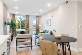 Central NoLibs, by Fishtown, Lux King Bed, Fast Wifi, Sleeps 4ppl, Piers - Philadelphia - 3