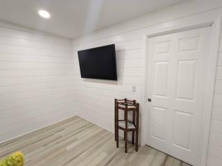 Beach Cabin close to the beach! - Morehead City - 1