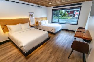 Waterfront on Glacier - Juneau - 8