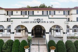 Lake Lure Inn and Spa - 1