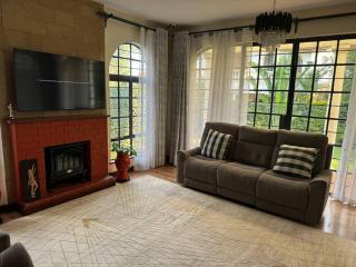 Exquisite 4-bedroom Villa in Prime Gated Community - Nairobi - 3