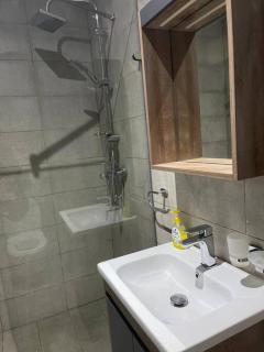 Luxury Cantonments Henriettas 1-bedroom apartment in Accra - FiveHills homes - Accra - 8