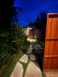 Casa Fiji - Suites Luxo - Praia de Itamambuca - Ao lado da praia - 1