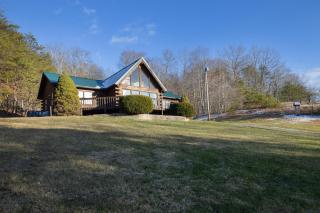 Sweet Pines Cabin - Patriot - 9