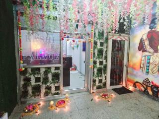 The kashi palace inn ,Varanasi ! fully-Air-Conditioned hotel at prime location with Parking availability, near Kashi Vishwanath Temple, and Ganga ghat - Varanasi - 8