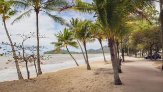Luxury House on Clifton Beach with Heated Saltwater Swimming Pool - Clifton Beach - 8