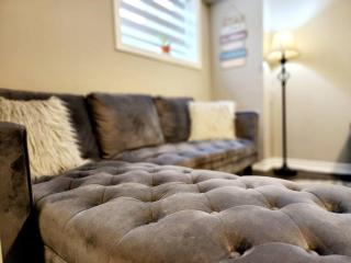 1 Bedroom basement apartment with separate entrance - Milton - 6