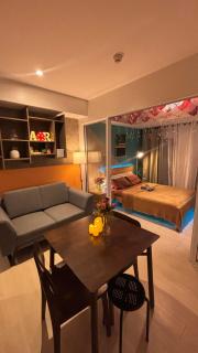 A&R Cozy staycation in Azure - Manila - 1