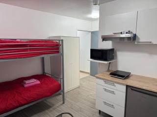 Appartement F, RESIDENCE DU RENOUVEAU, Stade de France, idéal pour 2 pers - 4
