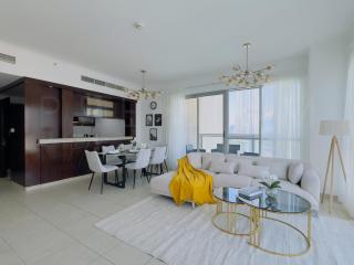 Luxury 2BR-Burj Khalifa View in The Residence E2-2902 - 0