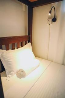 Island Diaries Hostel - Katunayaka - 4