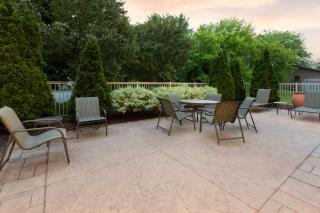 Hampton Inn & Suites Saginaw - Saginaw - 8