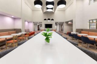 Hampton Inn & Suites Saginaw - Saginaw - 1