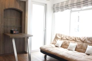 Modern and Spacious Studio at Jarrdin Cihampelas Apartment By Travelio - 8