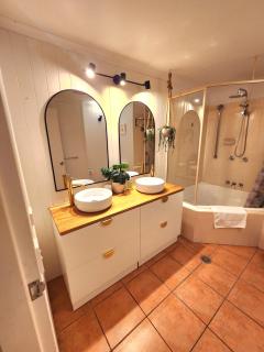 Deluxe Private Apartment- In Ramada Resort - Full Kitchen - - Port Douglas - 5