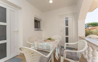 Stunning Apartment In Zdrelac With Wifi - Ždrelac - 7