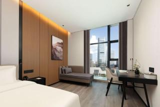 Atour Hotel Guangzhou Panyu Nancun Wanbo Subway Station - Canton - 9