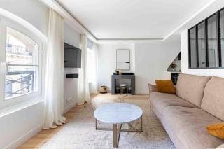 Invalides Palais Bourbon Luxueux Appartement 4P - París - 0