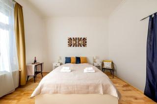Figaro Flat - AC, Netflix - Budapest - 7