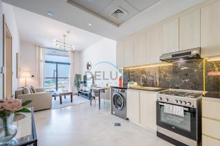 Lovely 1BR in Binghatti Avenue Al Jaddaf by Deluxe Holiday Homes - 5