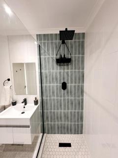 The Loft on Loop - 3