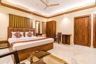FabHotel The Golden Orchid - Ālīpur - 0