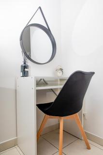 Le Relax Place - Metro 5 Bobigny - Bobigny - 1