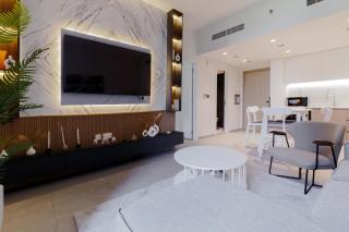Sahab - Stunning 1BR with Terrace at the Bolivard - 2