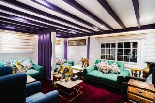 Green Rooms Resort - 3