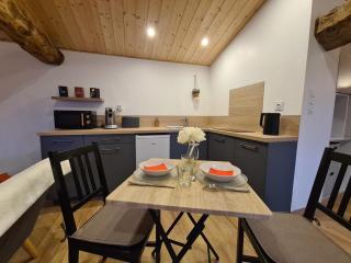 Refuge Insolite avec balnéo privative en forêt - 1