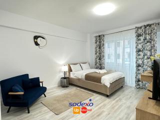Luxury COZY Suites & Studios at Unirea Towers - 0