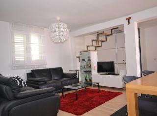 Marvelous Escape Bol Island Villa with Pool - 5
