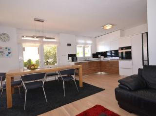 Marvelous Escape Bol Island Villa with Pool - 6