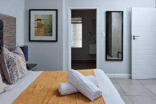 Elegant Fully Kitted 1-Bedroom Apartment - Joanesburgo - 8