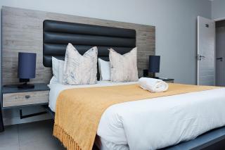 Elegant Fully Kitted 1-Bedroom Apartment - Joanesburgo - 2