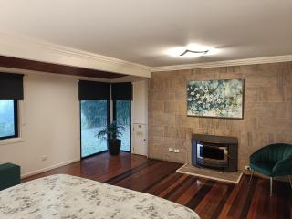 Escarpment Retreat & Day Spa for Couples - 6