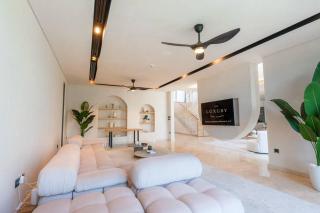 Dubai Hills - Modern 5 Bedroom Expansive Villa by TLRE Holiday Homes - 4