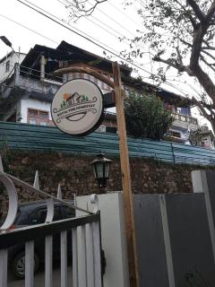 Royal Pine Homestay - Shillong - 7