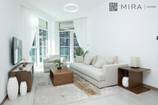 Mira Holiday Homes - Bright 2 bedroom in Business Bay - 0