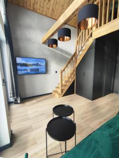 Loft Point 1 - - 5