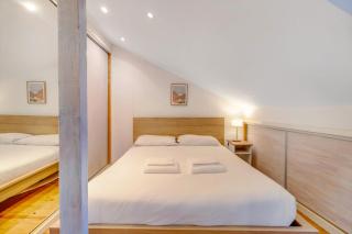 Charming 1BR with Terrace Views of Bridge | By Airnest - Lisbon - 2